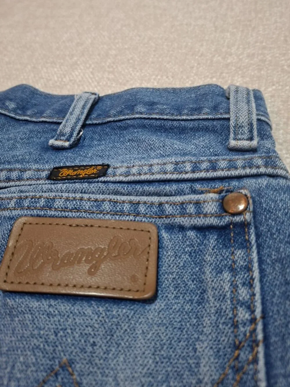 Wrangler Men's Blue Straight Leg Jeans Size 33x28 USA Made